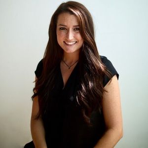 Meet your Posher, Loretta